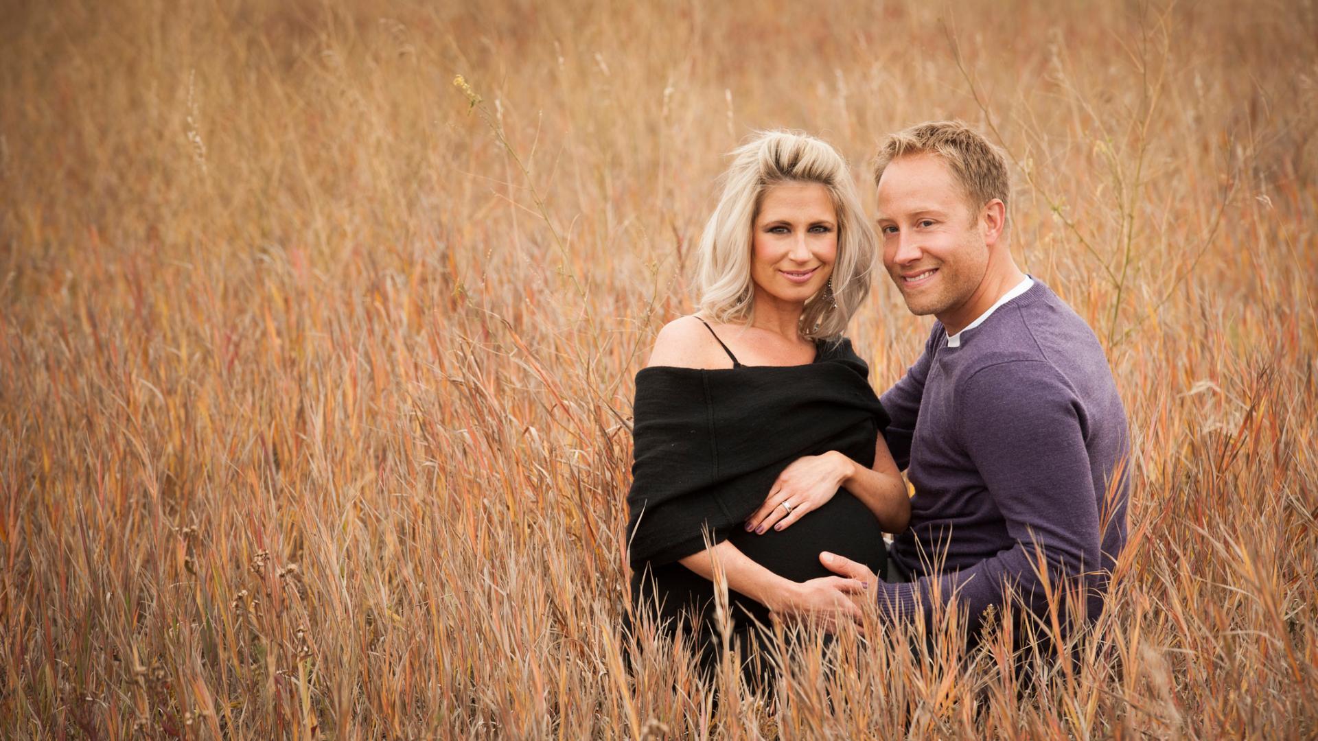 maternity prenatal photography mark shannon calgary